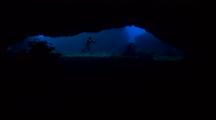 Freedivers Descend To Cave