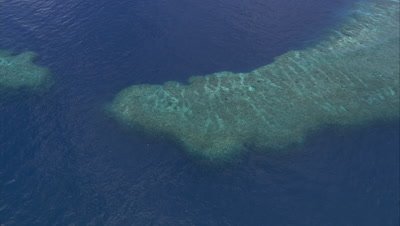 circling reef at high angle