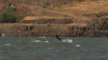 Kiteboarding On The Columbia River